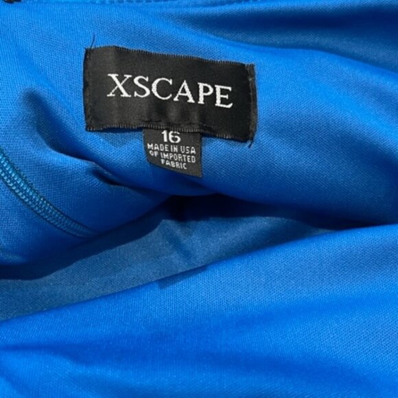 Xscape Evenings Cold Shoulder Handkerchief Hem Scuba Crepe Gown in Blue Size 16 - Picture 5 of 6